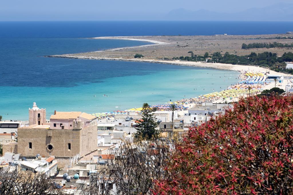 Alba Marina B&B Castelluzzo Kültér fotó
