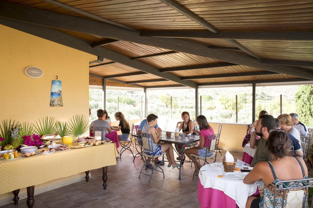 Alba Marina B&B Castelluzzo Kültér fotó