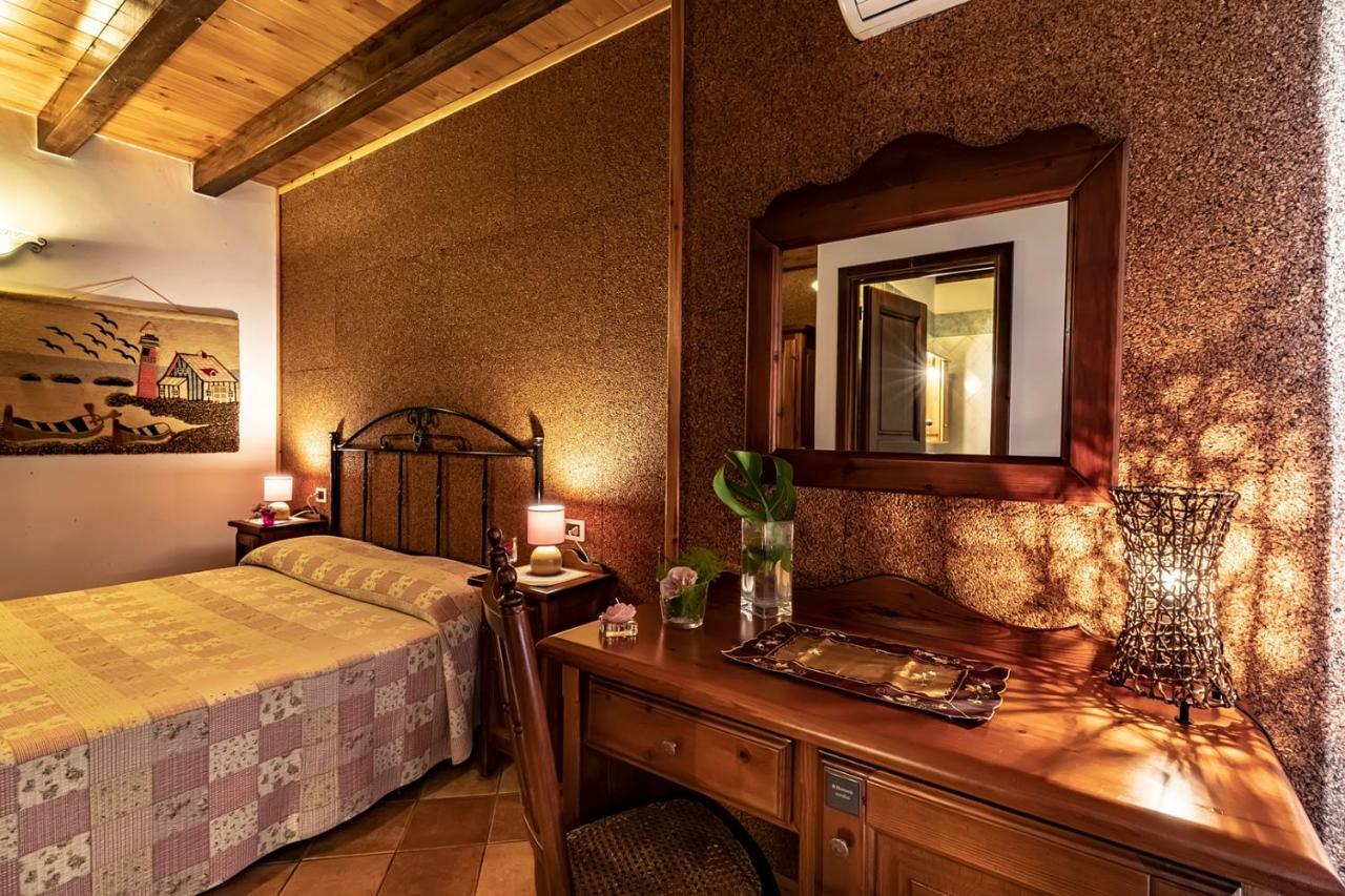 Alba Marina B&B Castelluzzo Kültér fotó