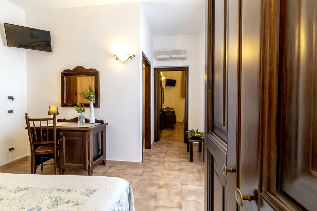 Alba Marina B&B Castelluzzo Kültér fotó
