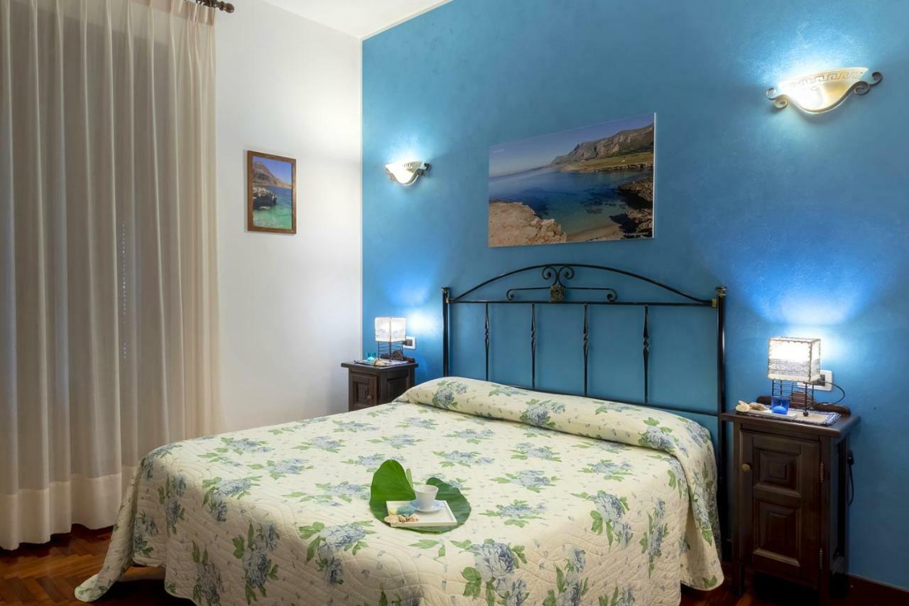 Alba Marina B&B Castelluzzo Kültér fotó